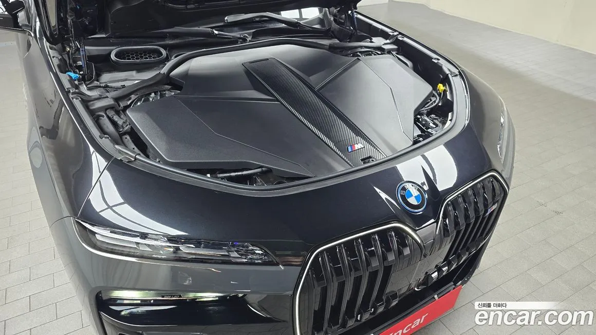 BMW i7 2025 из KR, фото 5