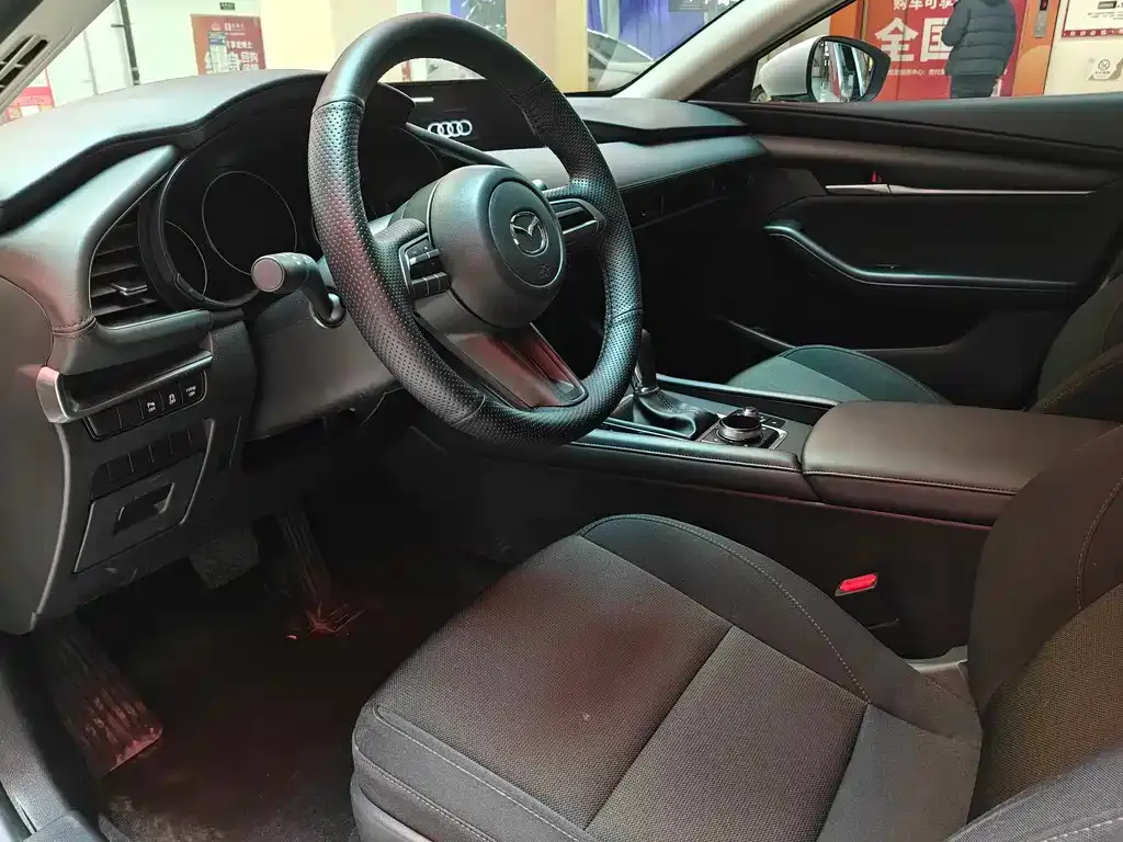 Mazda 3 Axela 2022 из CN, фото 10