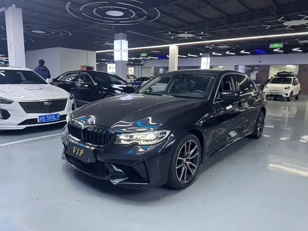 BMW 3 Series — фото 1