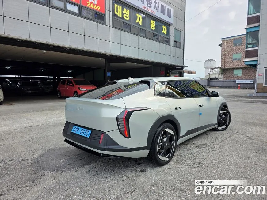 Kia EV4 2026 из KR, фото 9