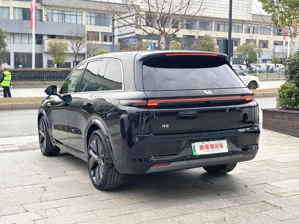 Li Auto L8 2025 из CN, фото 8