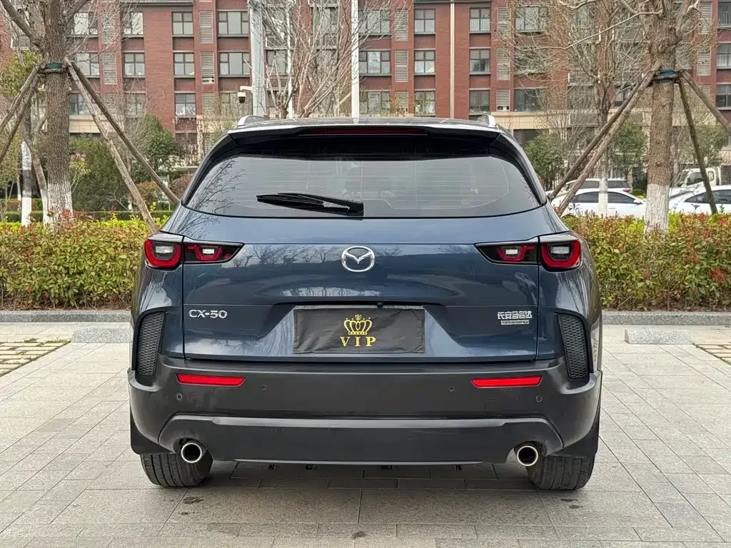 Mazda CX-50 2023 из CN, фото 10