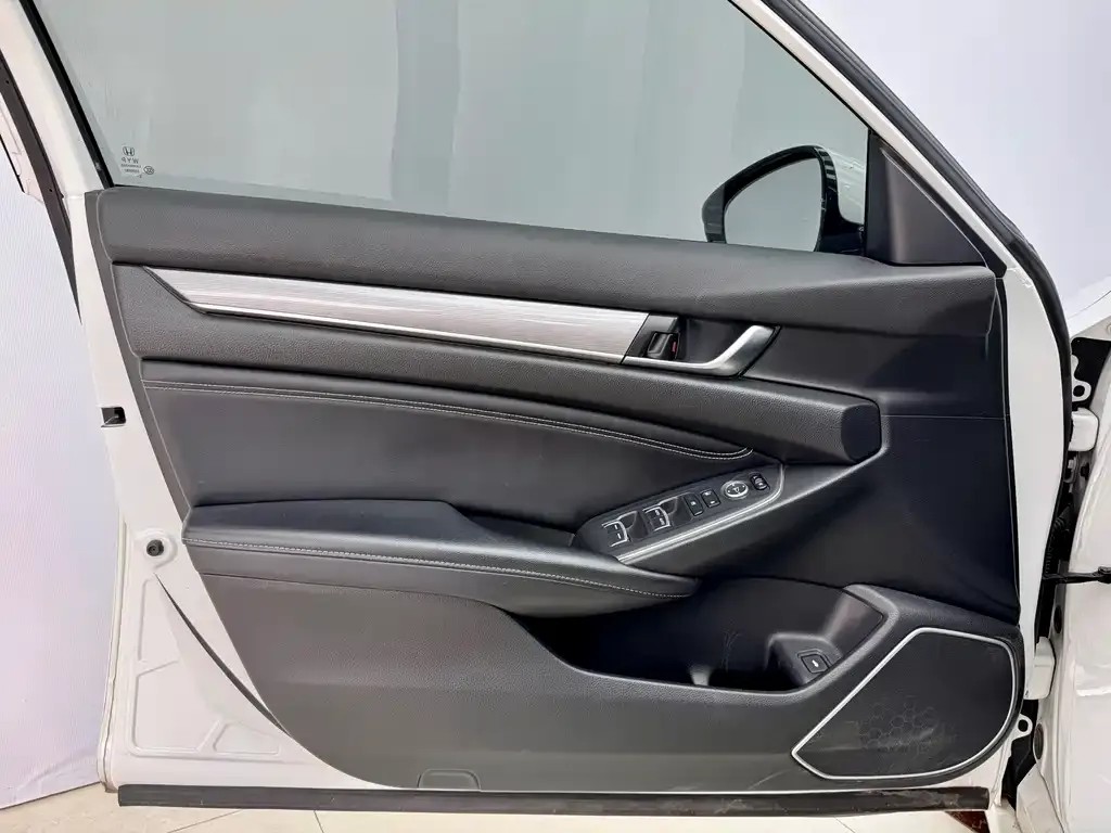 Honda Inspire 2022 из CN, фото 5