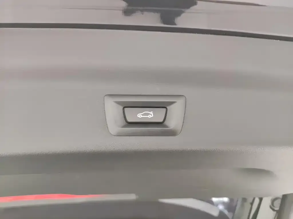 BMW X1 2024 из CN, фото 3