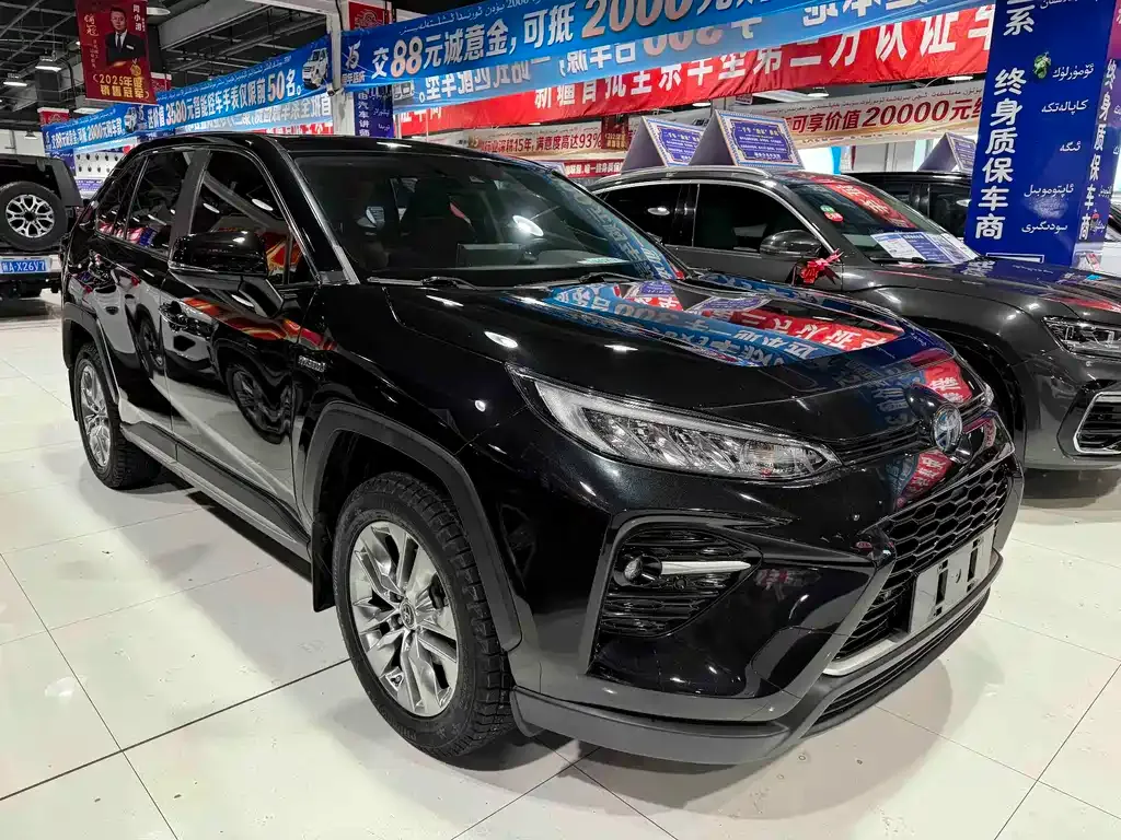 Toyota Wildlander 2021 из CN, фото 9