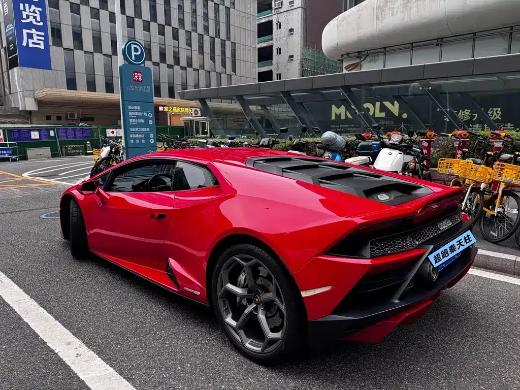 Lamborghini Huracan 2021 из CN, фото 4