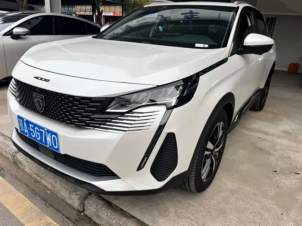 Peugeot 4008