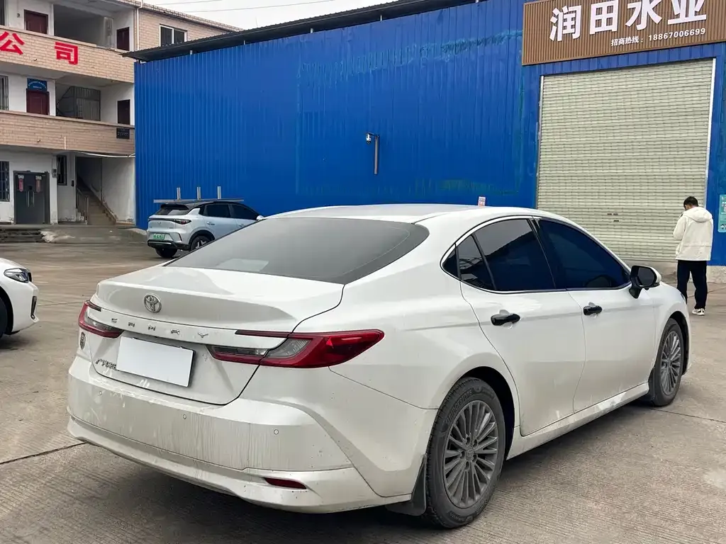 Toyota Camry 2025 из CN, фото 4