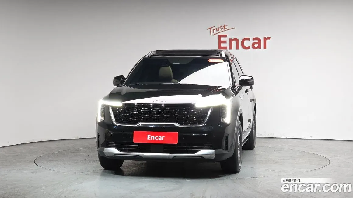 Kia Sorento — фото 6