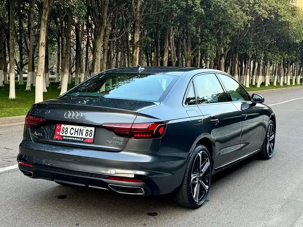 Audi A4L 2025 из CN, фото 7