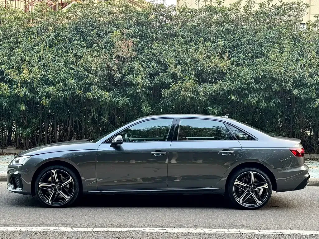Audi A4L 2025 из CN, фото 10