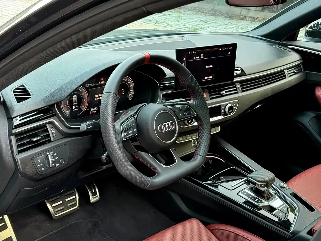 Audi A4L 2025 из CN, фото 9