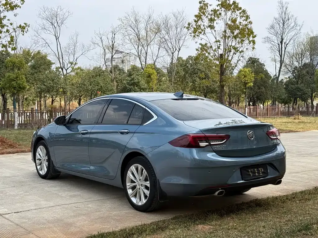 Buick Regal — фото 7