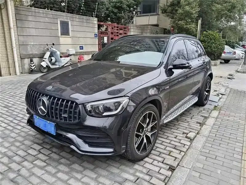 Mercedes-Benz GLC AMG