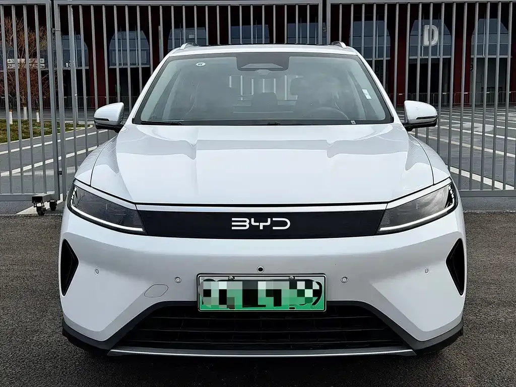 BYD Seal 05 DM-i — фото 4