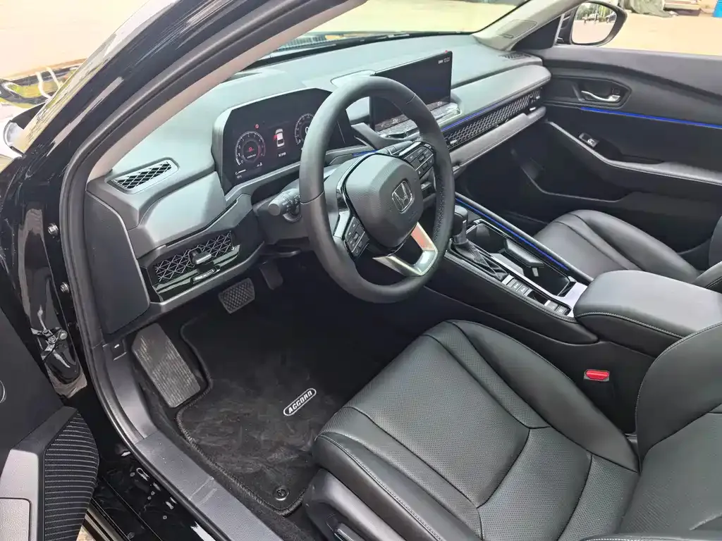 Honda Accord — фото 2
