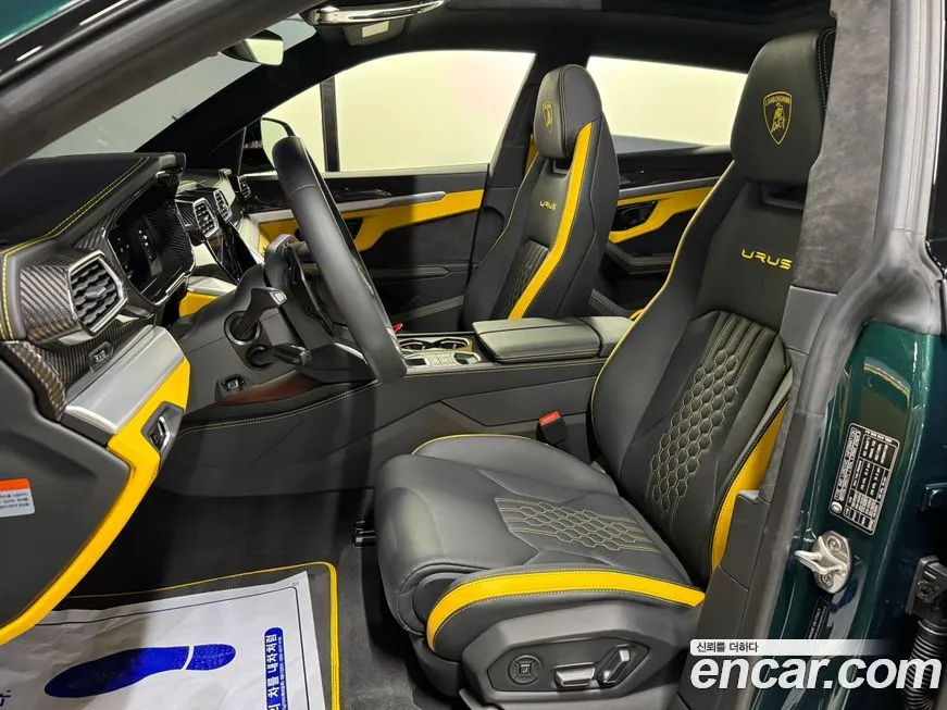 Lamborghini Urus — фото 6
