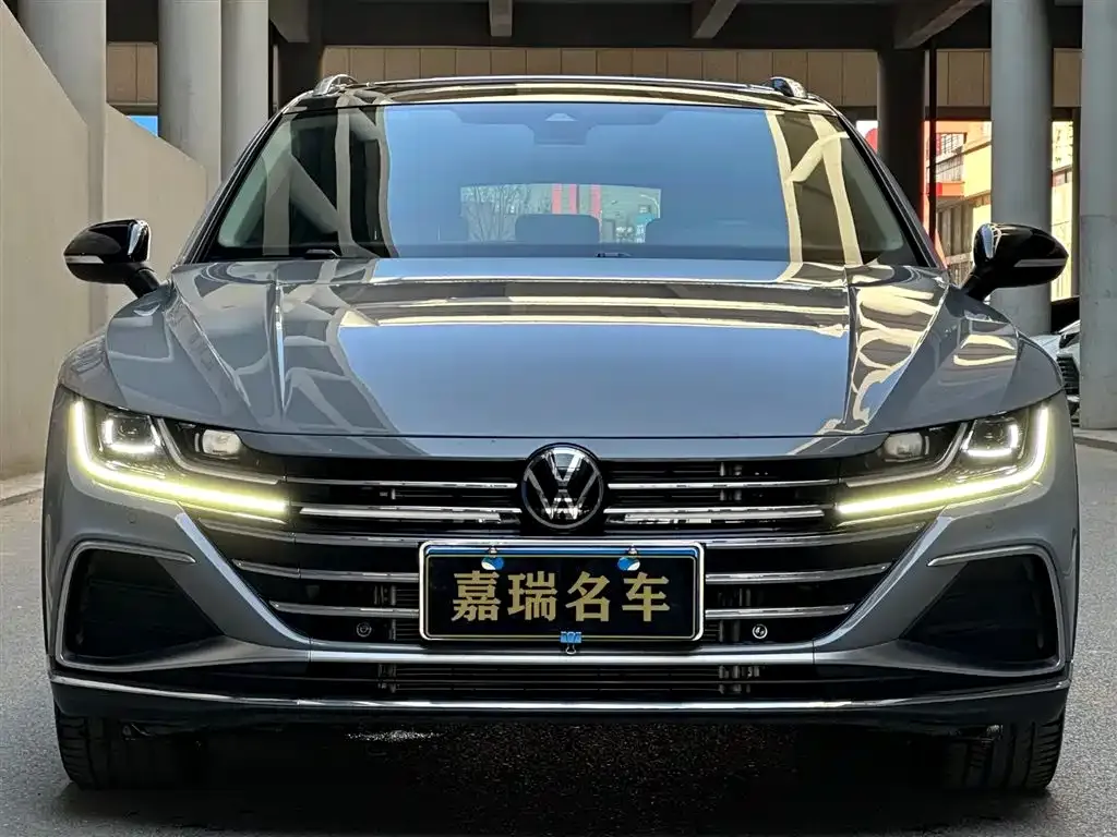 Volkswagen CC 2024 из CN, фото 2