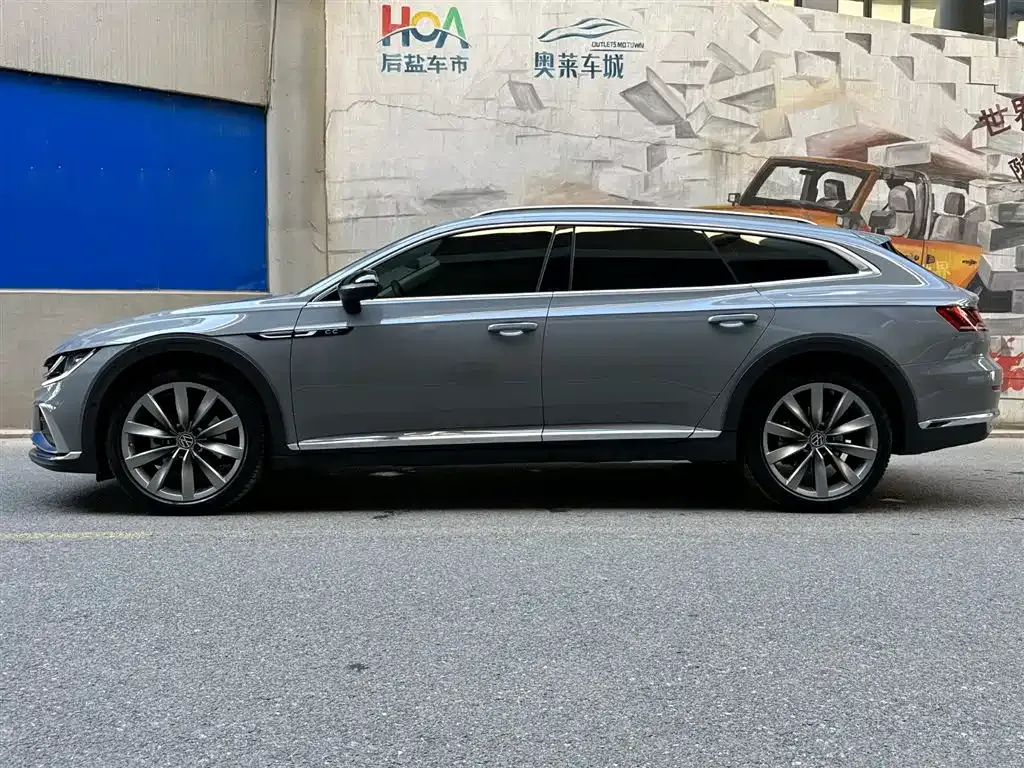 Volkswagen CC 2024 из CN, фото 9