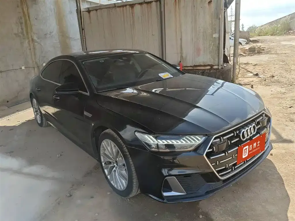 Audi A7L 2024 из CN, фото 5