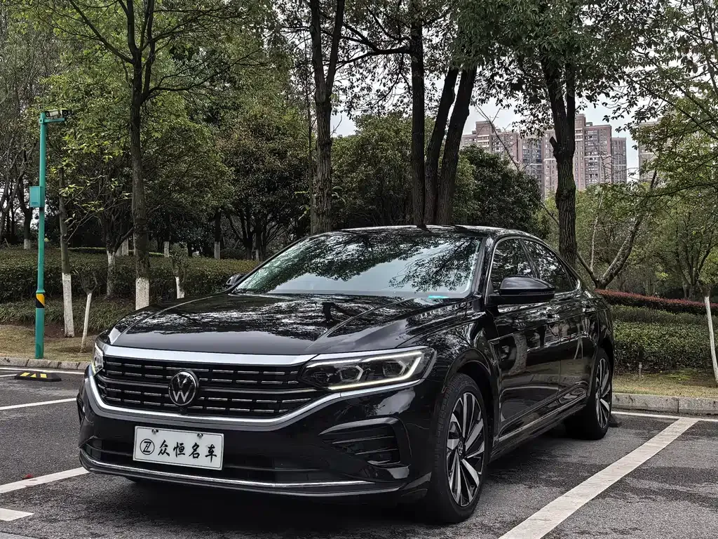 Volkswagen Passat 2022 из CN, фото 1
