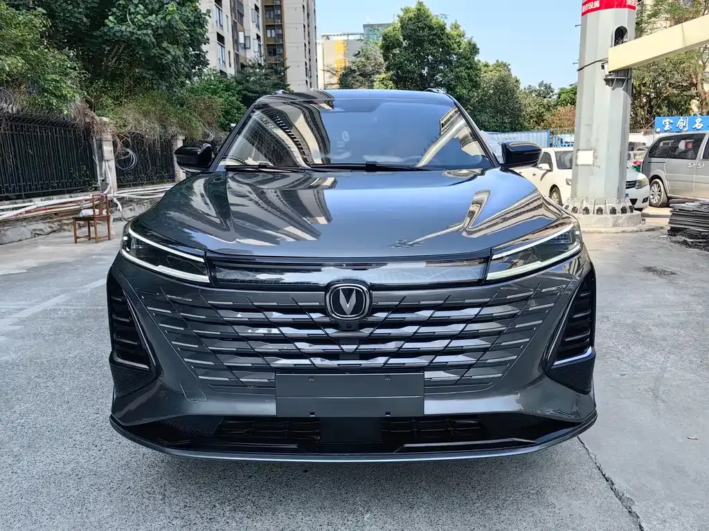 Changan CS75PLUS — фото 9