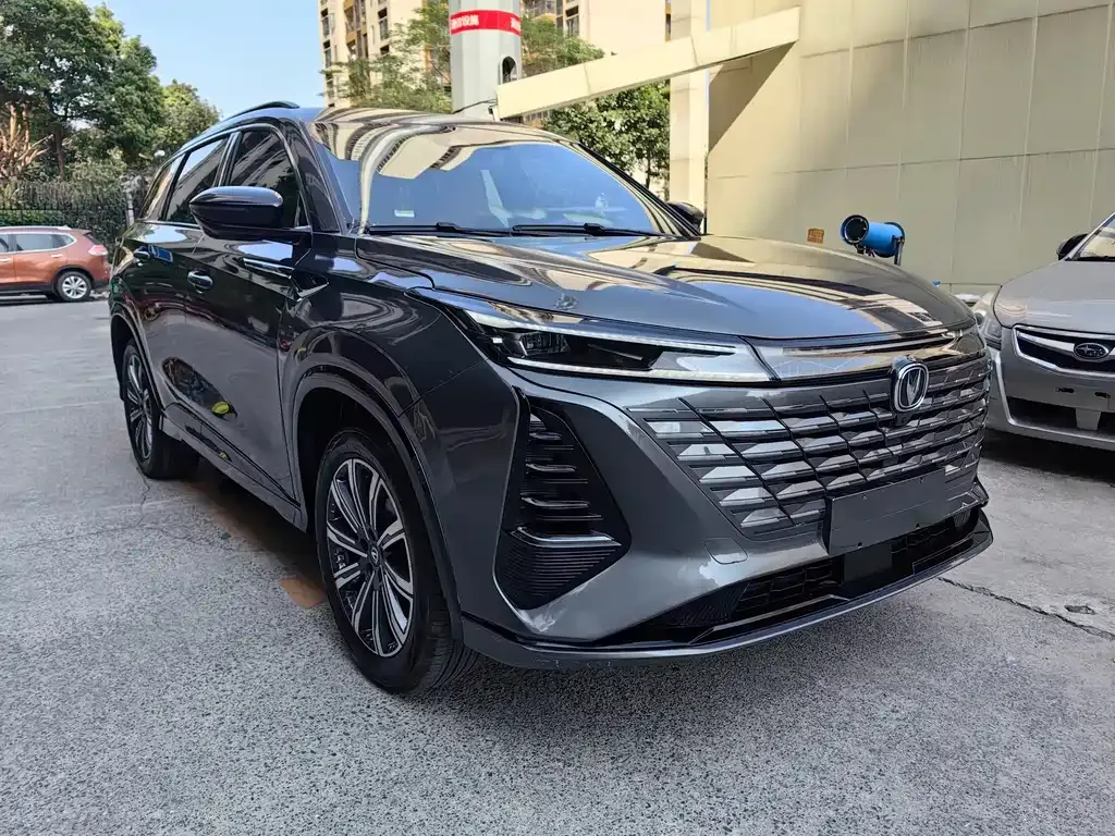 Changan CS75PLUS — фото 8