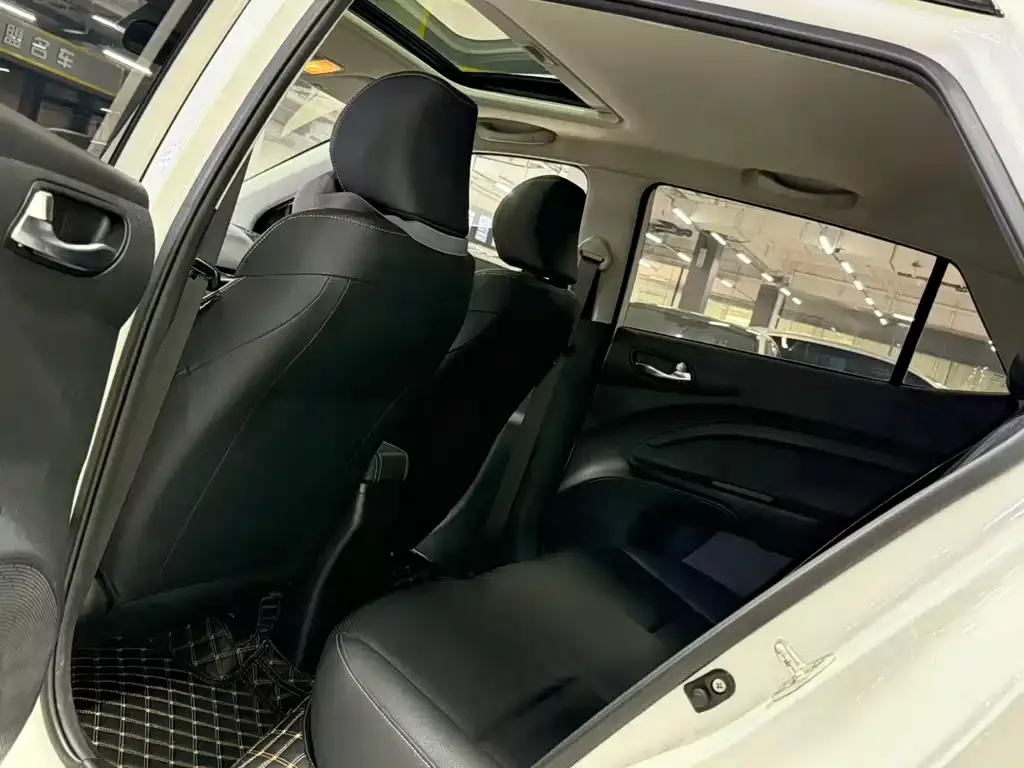 Kia KX1 — фото 8