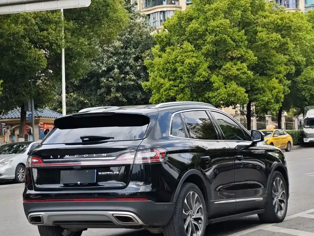 Lincoln Nautilus 2021 из CN, фото 7