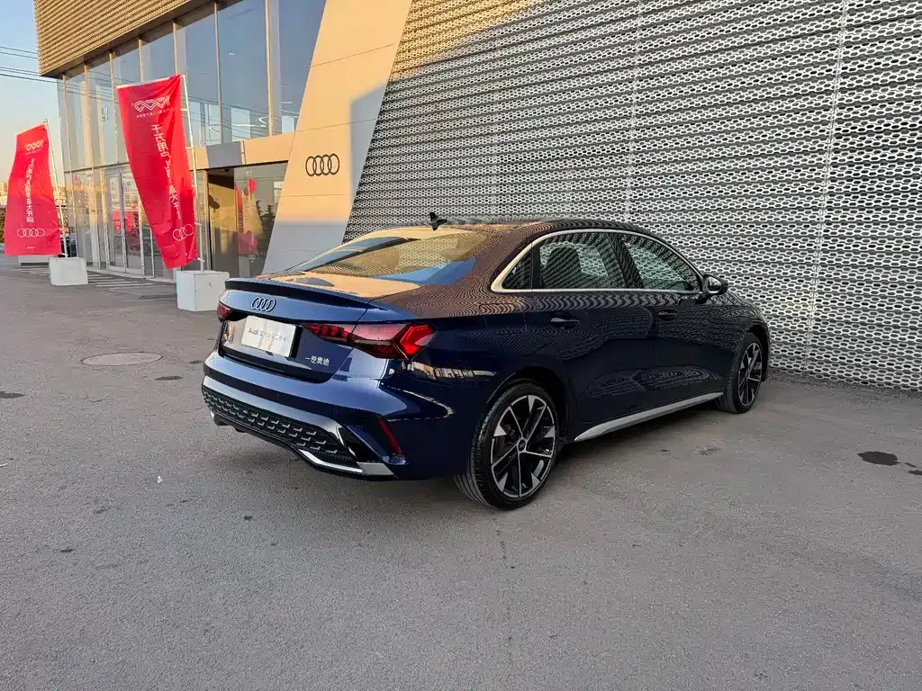 Audi A3 — фото 9
