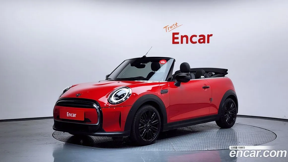 Mini Cooper Convertible — фото 1