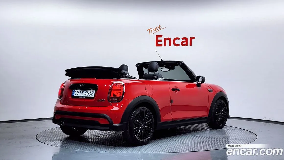Mini Cooper Convertible — фото 6