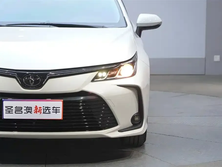 Toyota Corolla 2021 из CN, фото 4