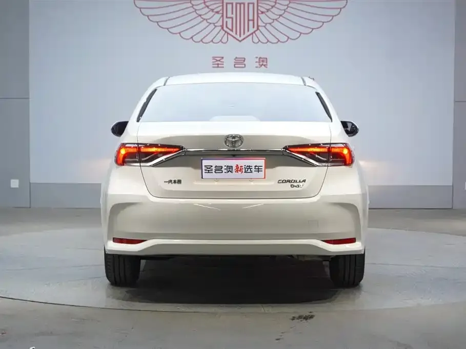 Toyota Corolla 2021 из CN, фото 7
