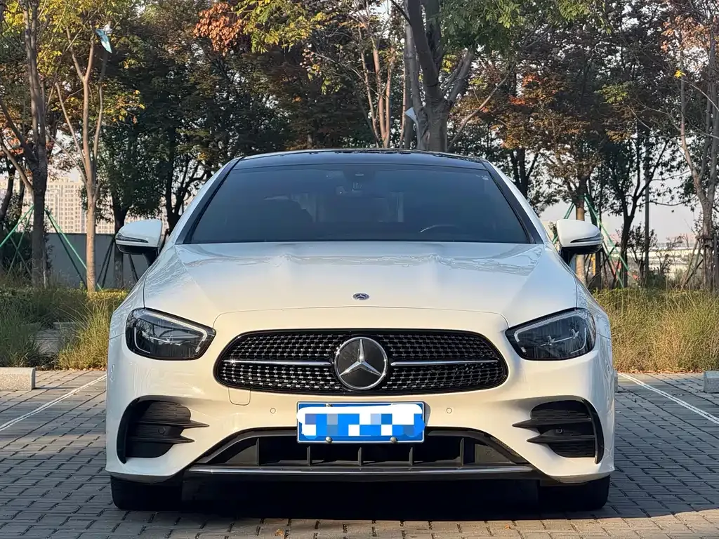 Mercedes-Benz E-Class (Import) — фото 9
