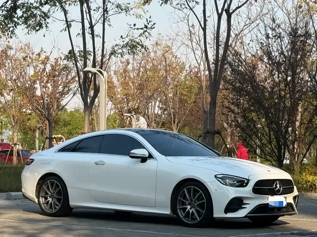 Mercedes-Benz E-Class (Import) — фото 5