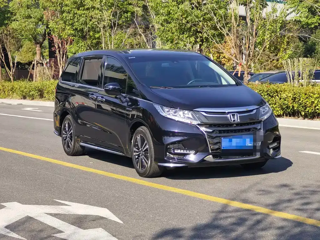 Honda Odyssey — фото 7