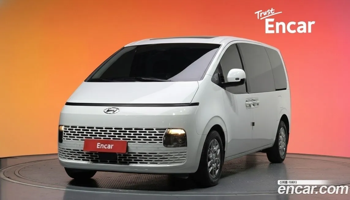 Hyundai Staria 2023 из KR, фото 1