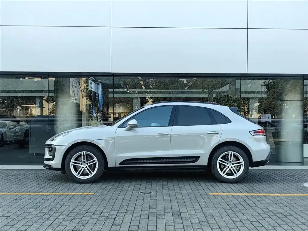 Porsche Macan — фото 8