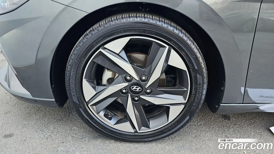 Hyundai AVANTE — фото 10