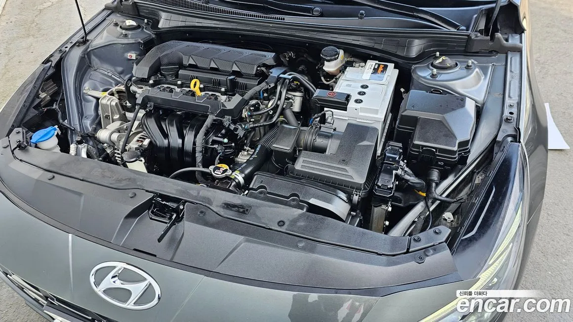 Hyundai AVANTE — фото 4