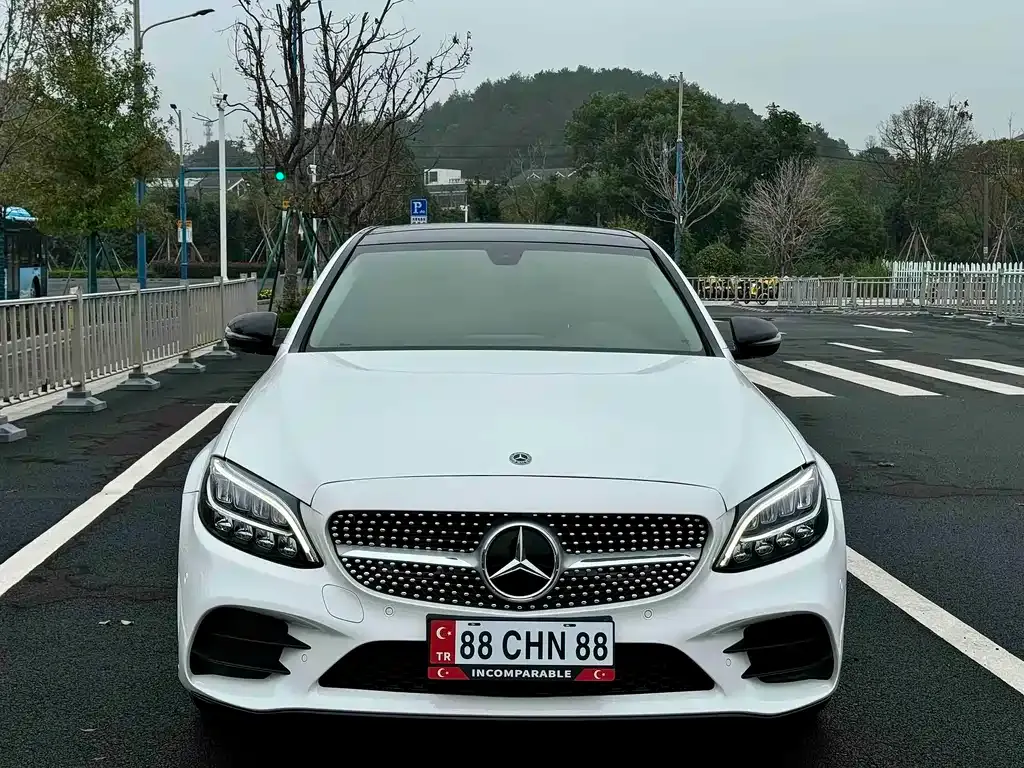 Mercedes-Benz C-Class — фото 10