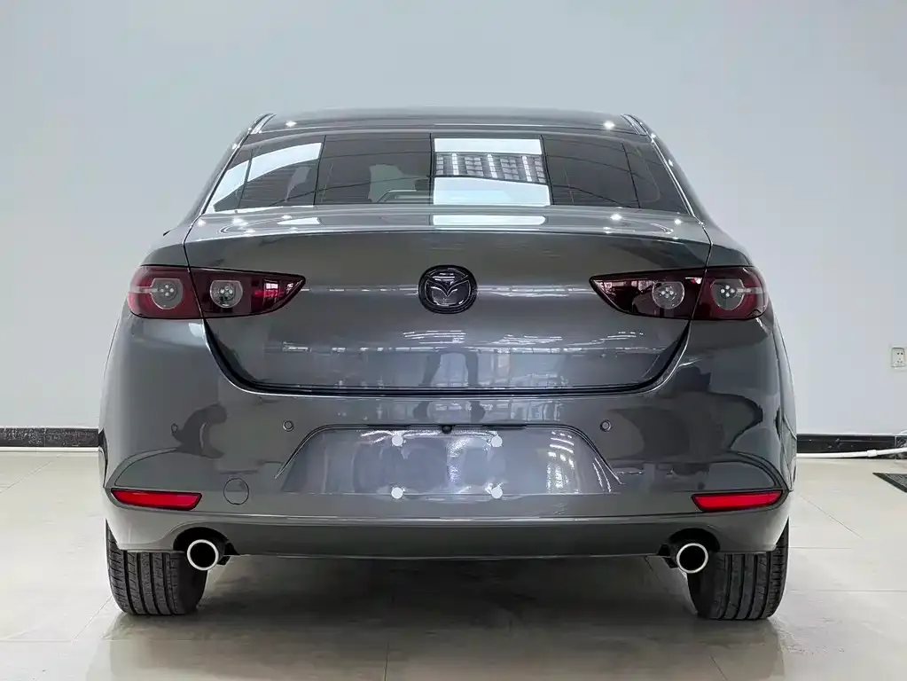 Mazda 3 Axela 2022 из CN, фото 2