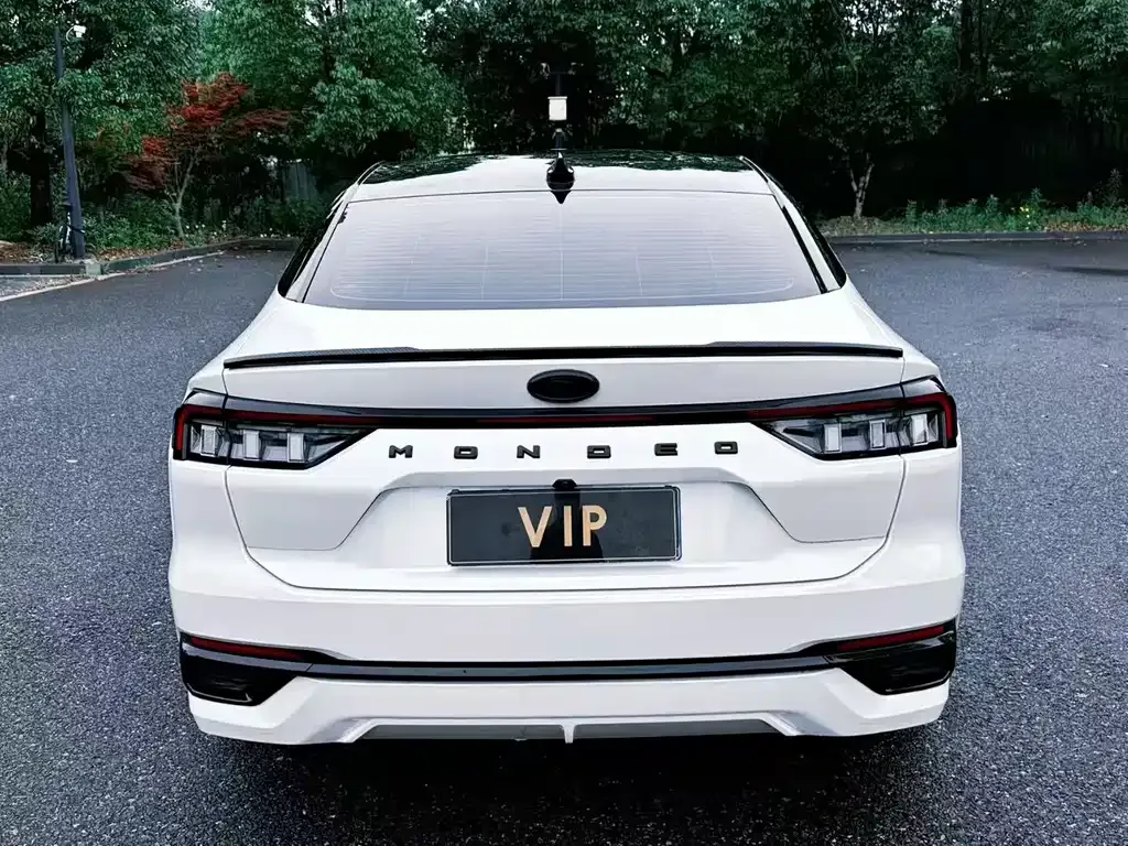 Ford Mondeo 2022 из CN, фото 8