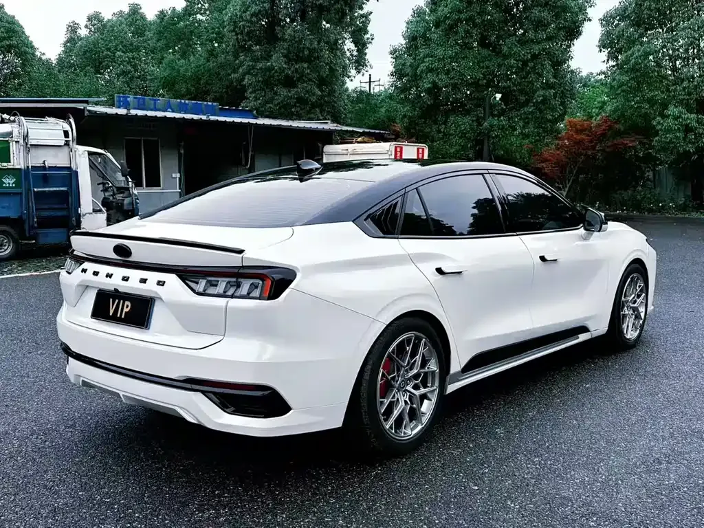 Ford Mondeo 2022 из CN, фото 7
