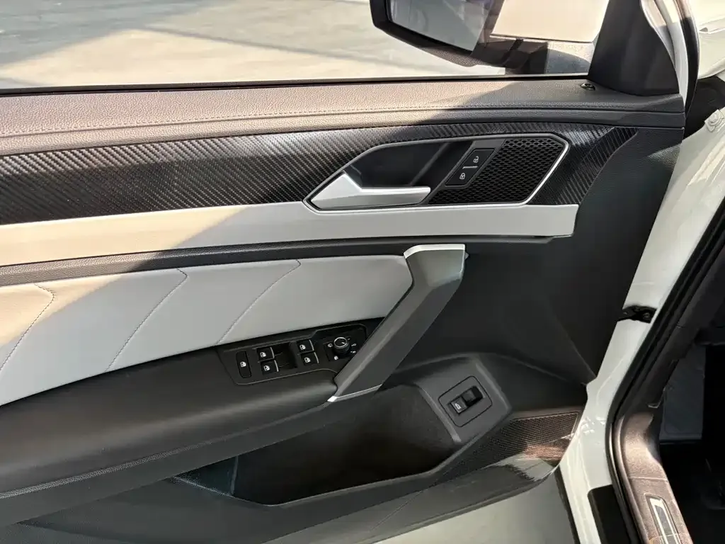 Volkswagen Tayron — фото 5