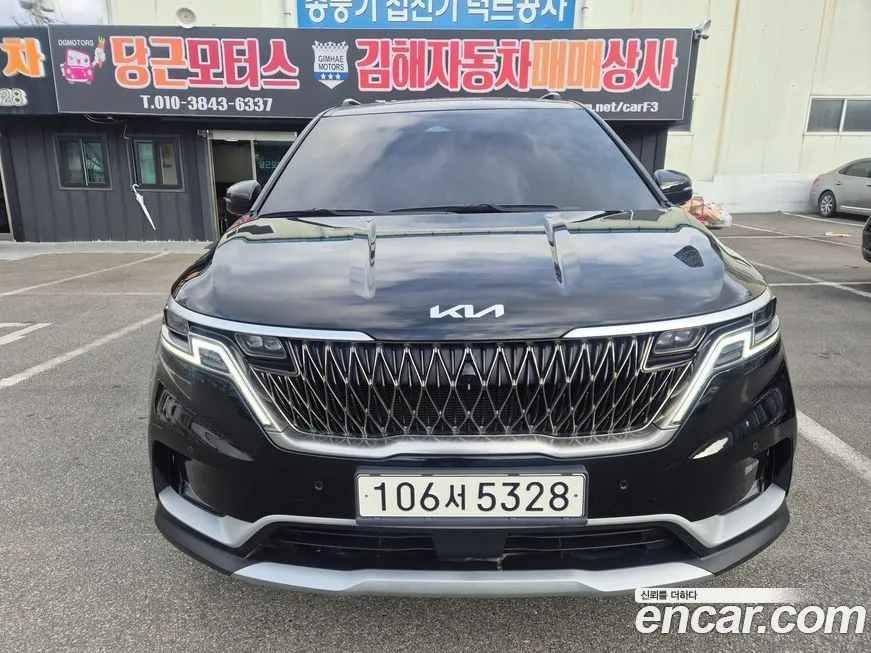 Kia Carnival — фото 10