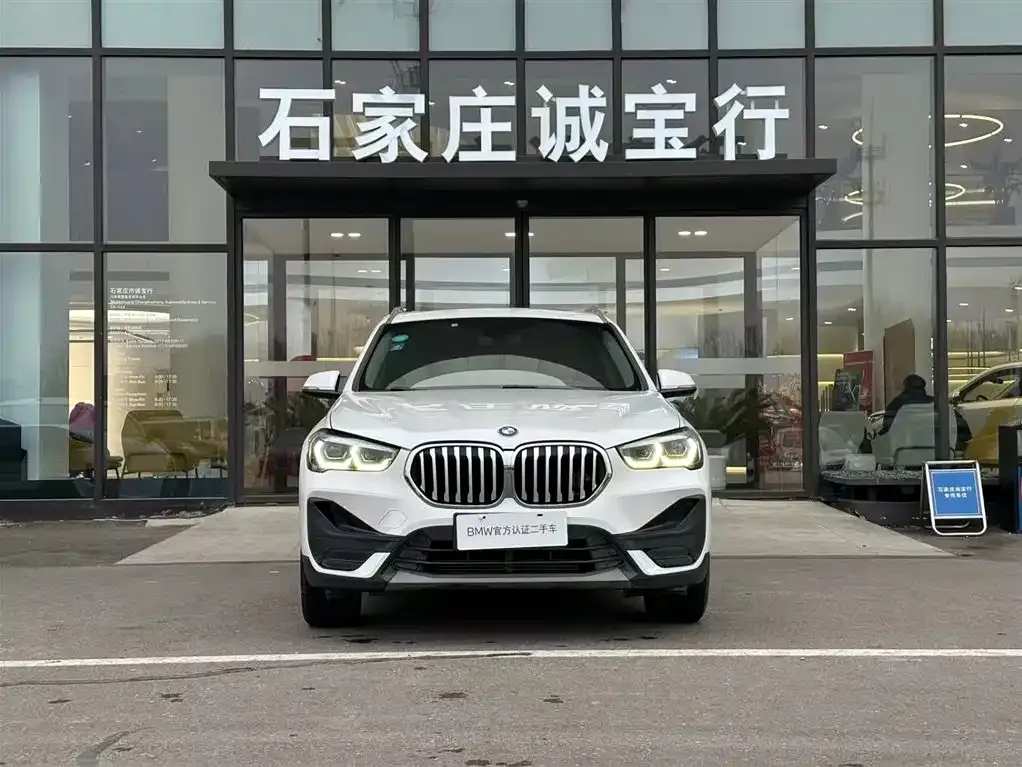 BMW X1 2021 из CN, фото 6