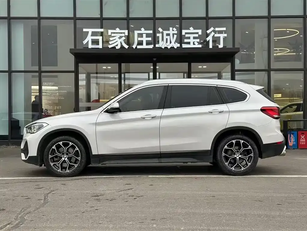 BMW X1 2021 из CN, фото 5