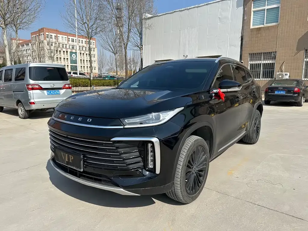 Exeed Lingyun 2023 из CN, фото 1